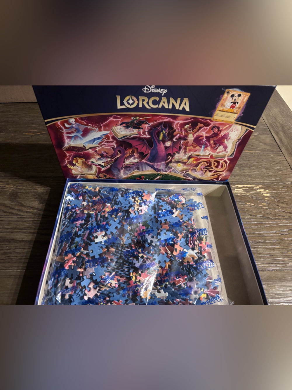 DISNEY LORCANA: Glimmers of the Realm - RUBY 1000 Piece Puzzle NO PROMO CARD - Picture 3 of 3